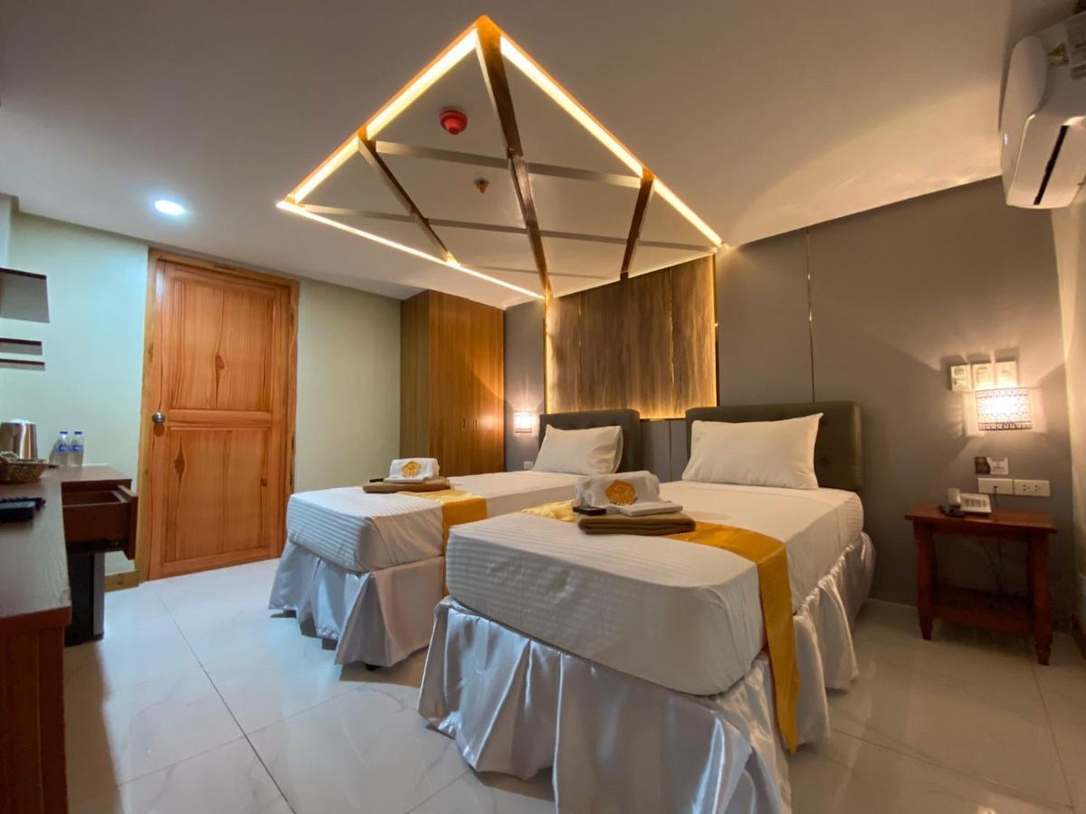 Ngn Gran Hotel Tuguegarao Extérieur photo