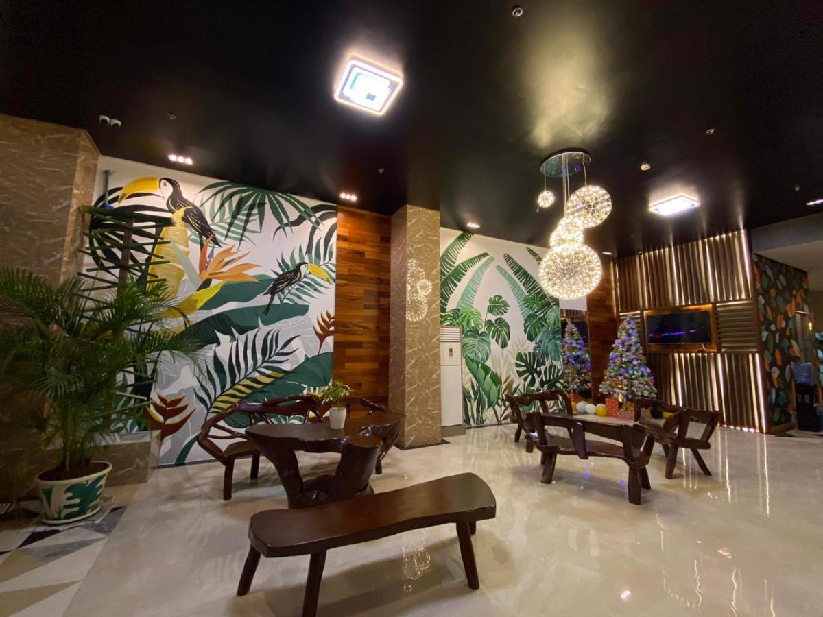 Ngn Gran Hotel Tuguegarao Extérieur photo