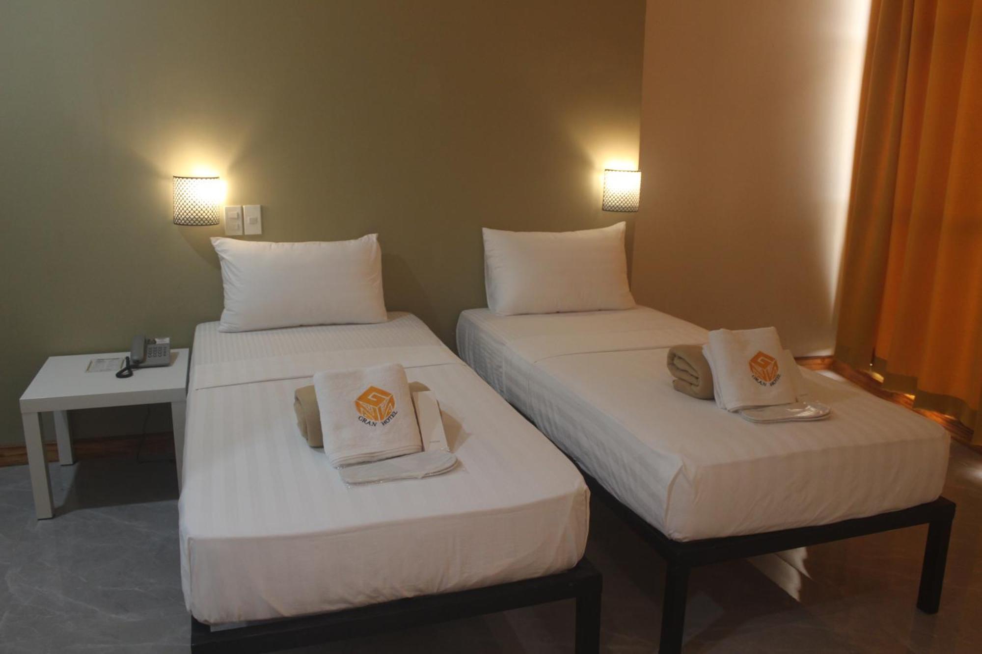 Ngn Gran Hotel Tuguegarao Extérieur photo